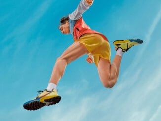 Nike Air Zoom Terra Kiger 7 jumping